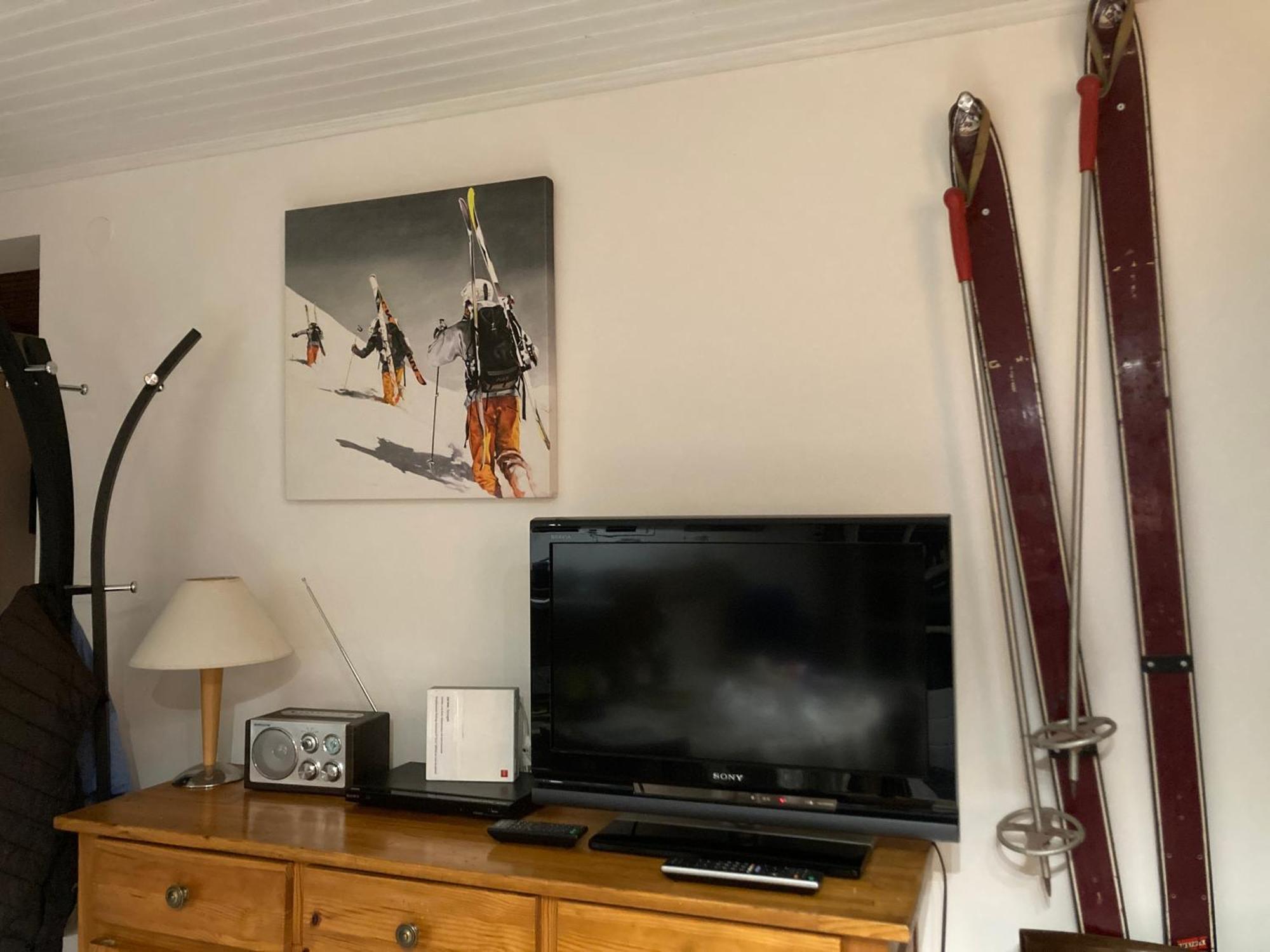 La Grange T2 Centre Ville Jardin Wifi Formiguères المظهر الخارجي الصورة